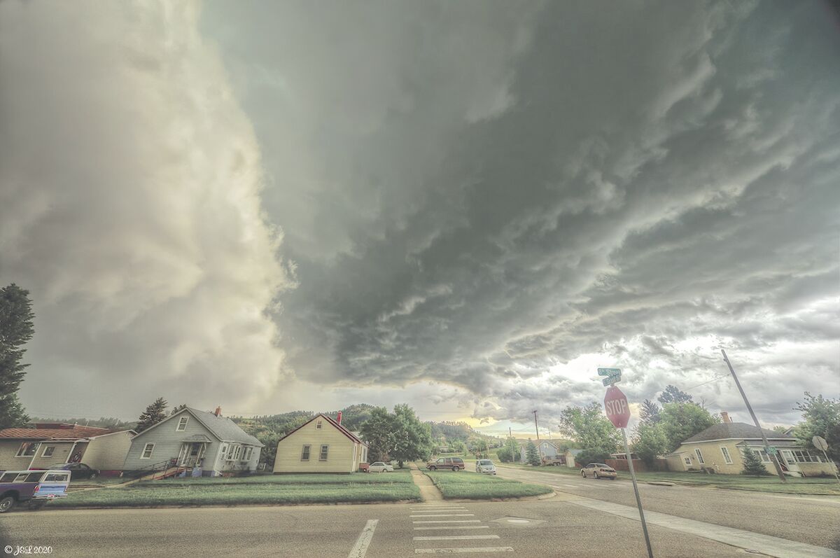 Hail pummels roofs, windows in Spearfish